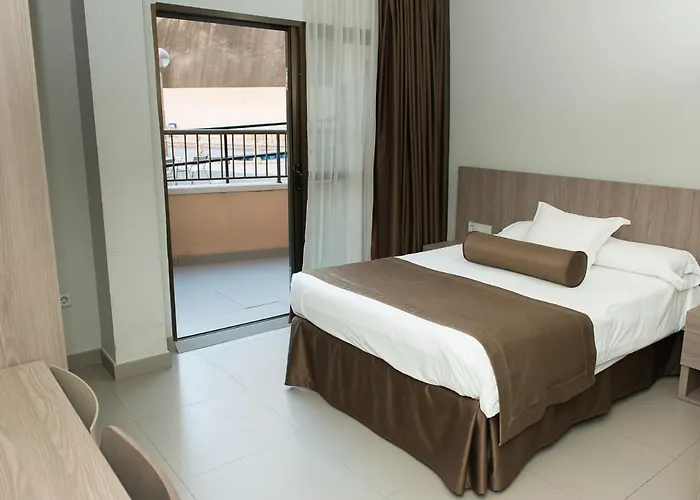 Отель Acapulco 3*